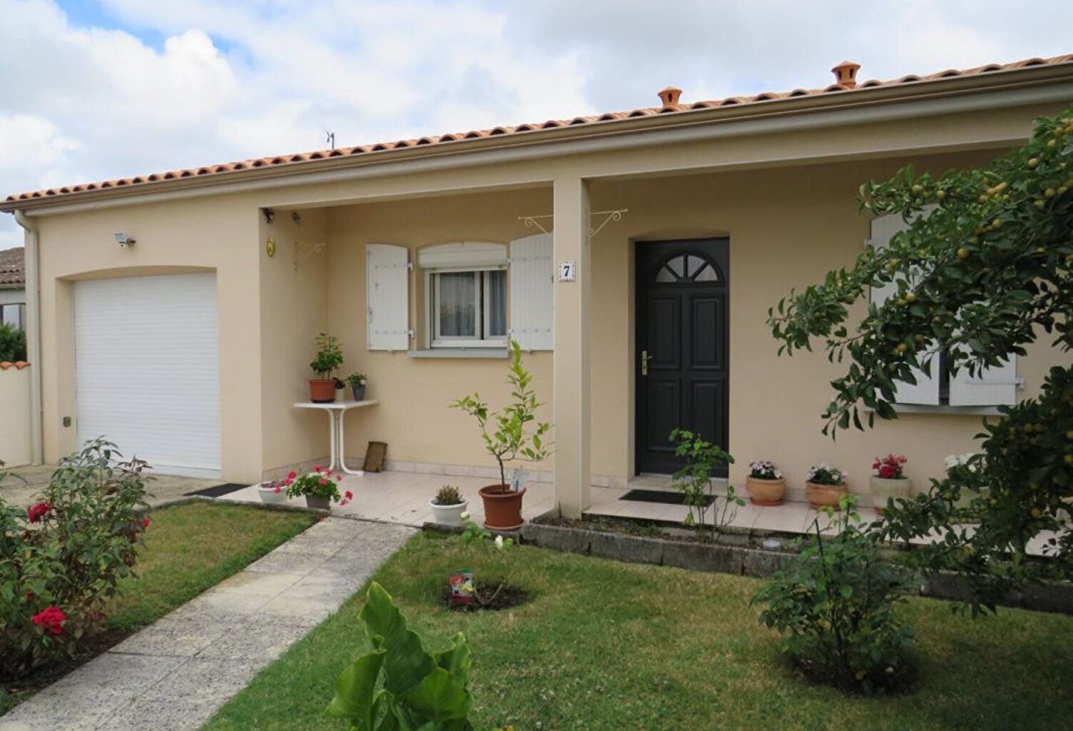 VENTE d'un pavillon T3 (83 m²) à ETAULES — photo 1