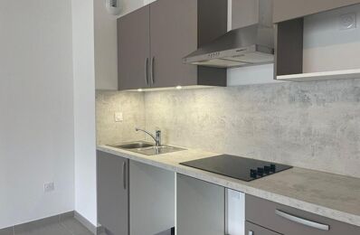 location appartement 875 € CC /mois à proximité de Tours (37200)