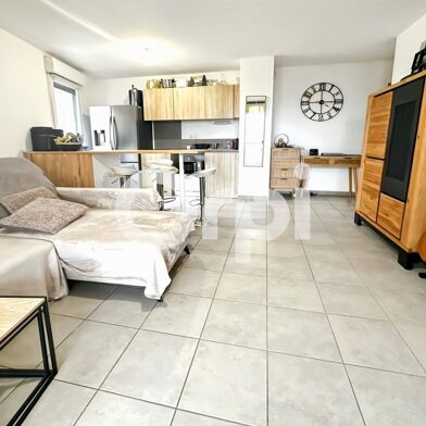 Appartement 3 pièces 256000 €