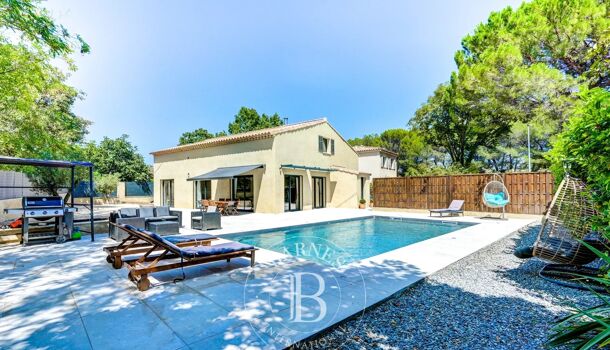 Villa / Maison 5 pièces  à vendre Aix-en-Provence 13100