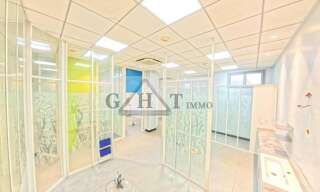 Commerce  106 m² à vendre à Créteil (94000)