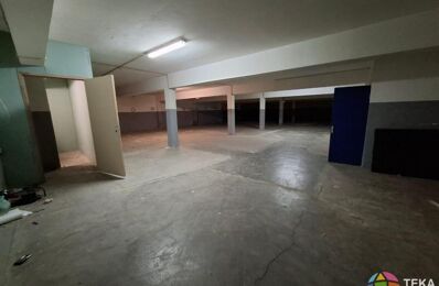 location local industriel 4 250 € CC /mois à proximité de Saint-Benoît (97470)