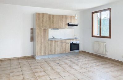 location appartement 580 € CC /mois à proximité de Villeneuve-Lès-Avignon (30400)