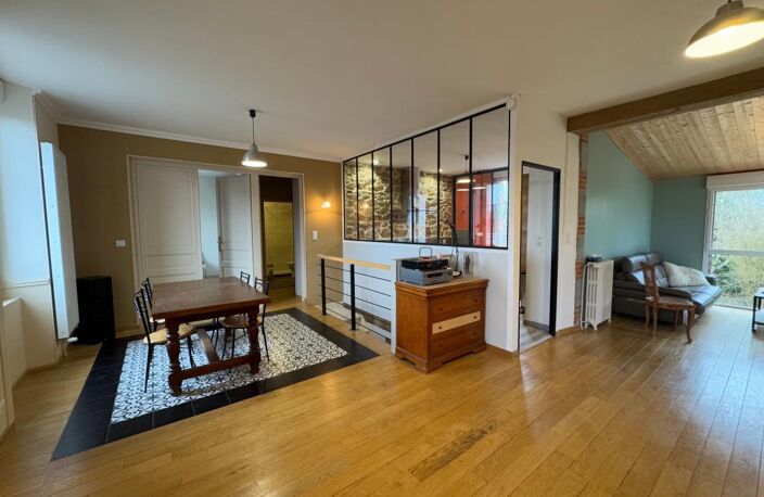 Maison de 1940 Saint Junien centre, 4 chambres, garage et jardin — photo 2