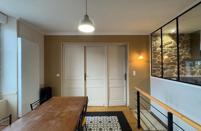 Maison de 1940 Saint Junien centre, 4 chambres, garage et jardin — photo 3
