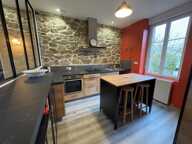 Maison de 1940 Saint Junien centre, 4 chambres, garage et jardin — photo 4
