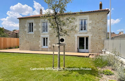 vente maison 581 000 € à proximité de Ferrières (17170)