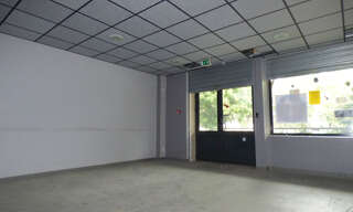 Commerce  127 m² à louer à Crest (26400)