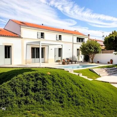 Maison 6 pièces 599000 €
