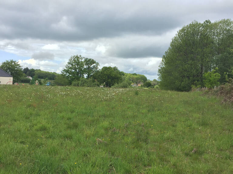 Terrain constructible de 1566 m2 — photo 1