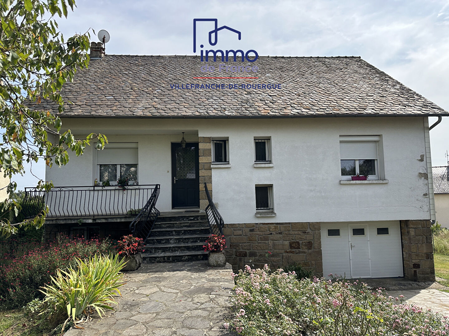 Villa / Maison  T5 à vendre Salvetat-Peyralès (La) 12440