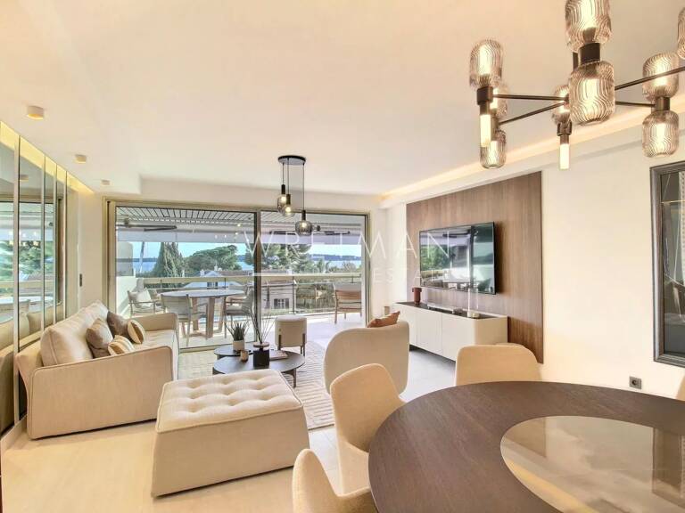 Appartement 4 pièces moderne refait à neuf avec vue Mer - Cannes — photo 1