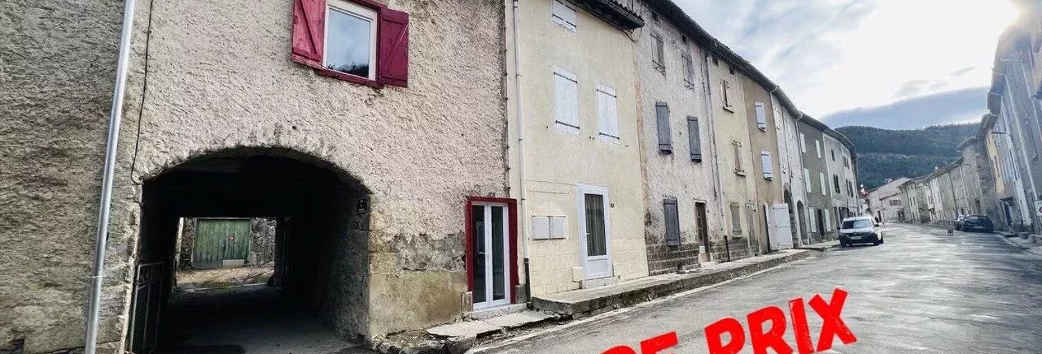 Maison  120 m² à vendre à Roquefeuil (11340)