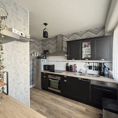 Appartement 3 pièces 174900 €