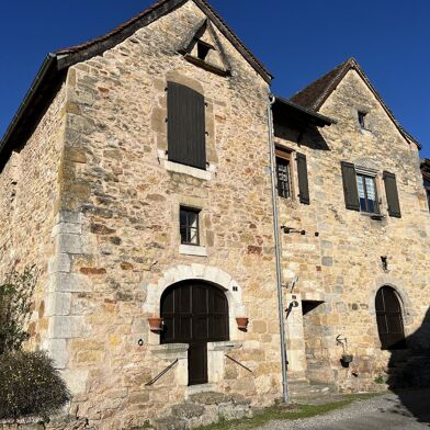 Maison 12 pièces 265000 €