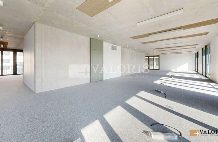 BUREAUX à LOUER — photo 2