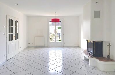 vente maison 325 000 € à proximité de La Neuville-en-Tourne-à-Fuy (08310)