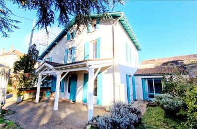 maison 8 pièces 168 m2 à vendre à Cahors (46000)