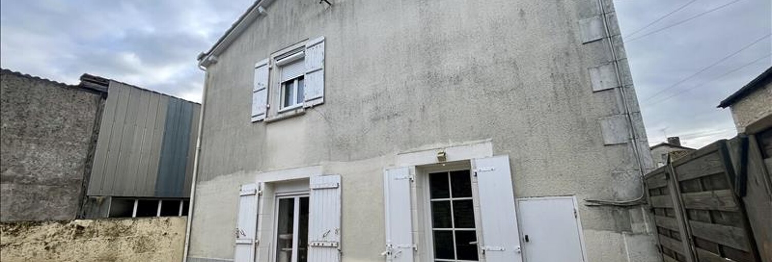 Maison 3 Pièces 51 m² à vendre à Champagne-Mouton (16350)