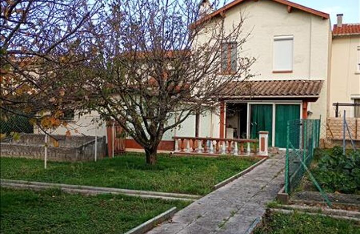 Maison de ville de 7 pièces principales — photo 2