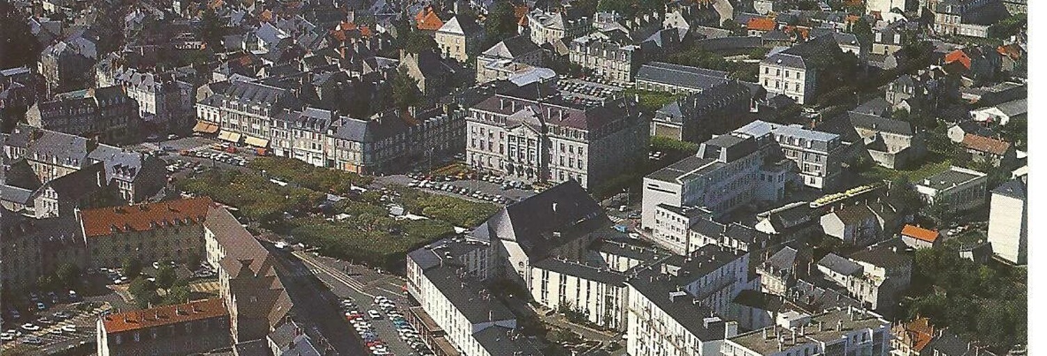 Commerce  4700 m² à vendre à Guéret (23000)