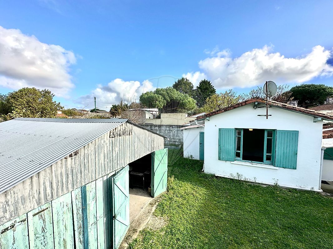 Villa / Maison  T4 à vendre Mathes (Les) 17570