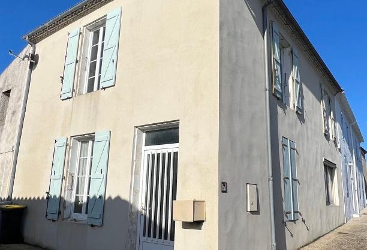 Maison À Vendre — photo 1