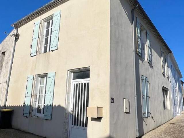 Maison À Vendre — photo du bien
