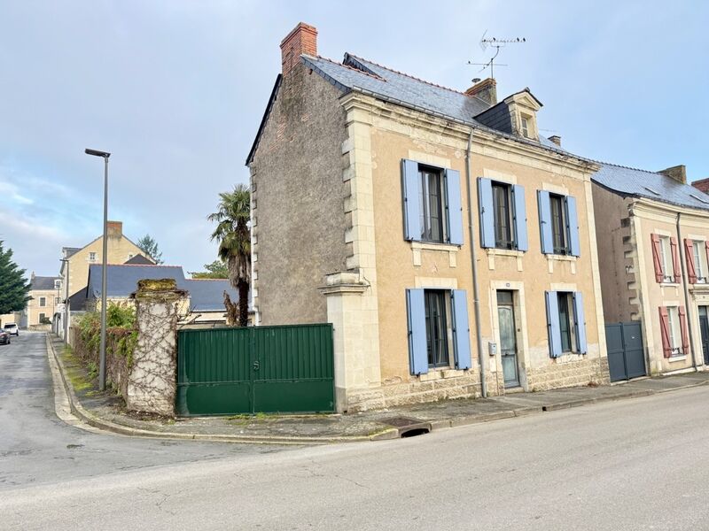 Villa / Maison 6 pièces  à vendre Châteauneuf-sur-Sarthe 49330