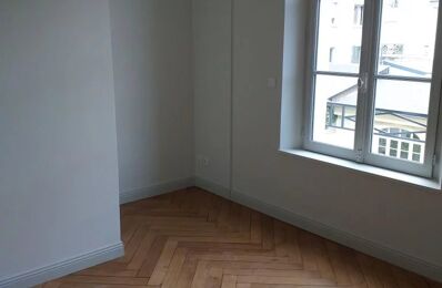 location appartement 1 265 € CC /mois à proximité de Saint-Pierre-des-Corps (37700)