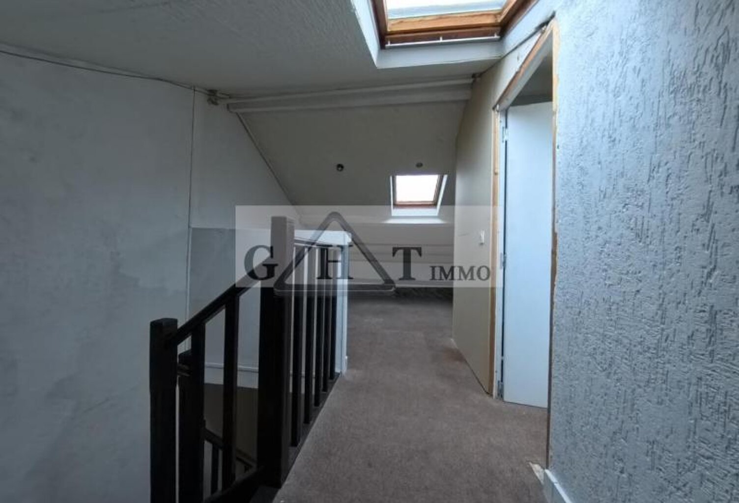 BUREAUX 100 M² A VENDRE A MAISONS ALFORT — photo 1