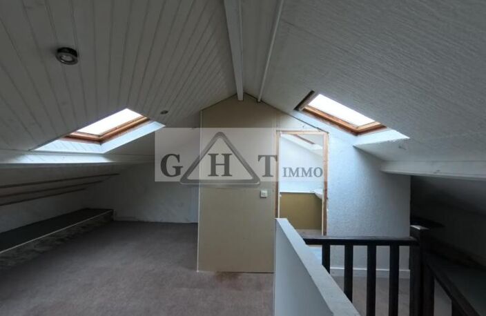 BUREAUX 100 M² A VENDRE A MAISONS ALFORT — photo 2