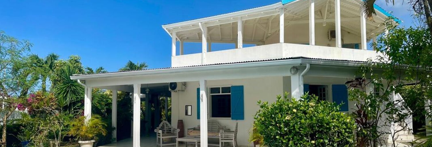 Maison 5 Pièces 203 m² à vendre à Baie-Mahault (97122)