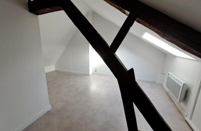 location appartement 370 € CC /mois à proximité de Vitry-Aux-Loges (45530)