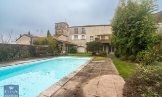 Maison 12 Pièces 330 m² à vendre à Niort (79000)