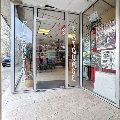 Commerce  199000 €