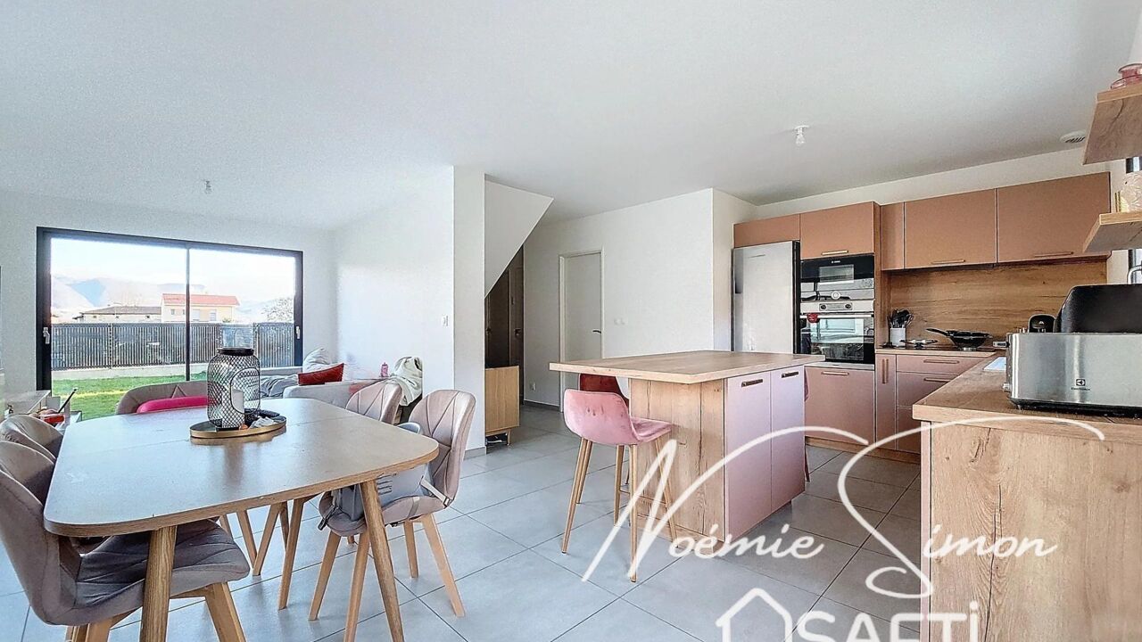 maison 5 pièces 100 m2 à vendre à Chatte (38160)