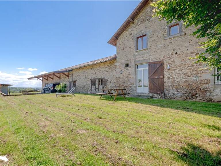 Corps de Ferme de 8 pièces principales — photo 1