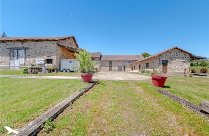 Corps de Ferme de 8 pièces principales — photo 3