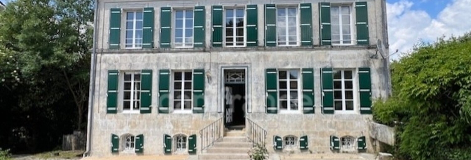 Maison 7 Pièces 260 m² à vendre à Bussac-sur-Charente (17100)