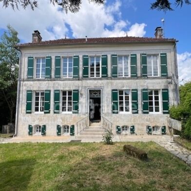 Maison 7 pièces 299500 €
