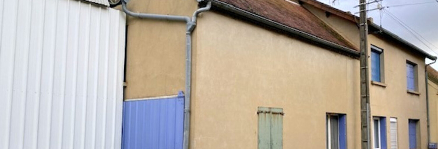 Maison 5 Pièces 96 m² à vendre à Les Sièges (89190)