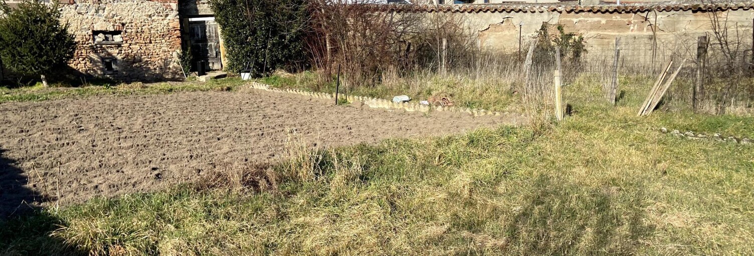 Terrain  785 m² à vendre à Saint-Germain-Laval (42260)