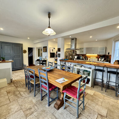 Maison 9 pièces 360000 €