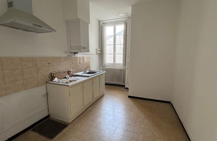 La Coupole  de 95,02 m2, situé au 2e étage avec ascenseur — photo 3