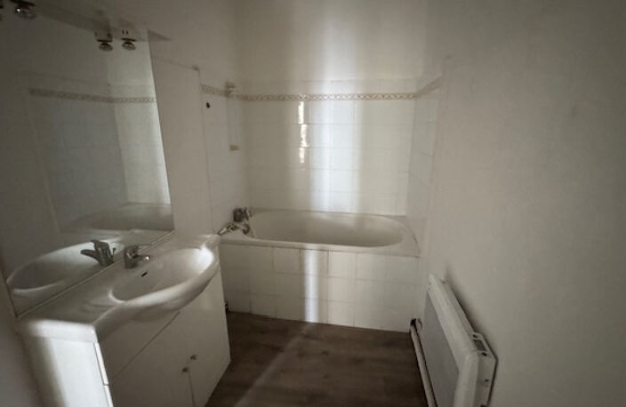 La Coupole  de 95,02 m2, situé au 2e étage avec ascenseur — photo 5