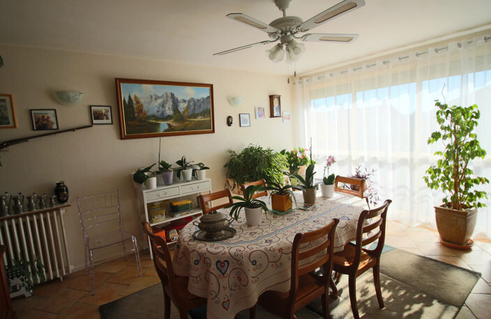Maison au coeur de Puy l'Evêque — photo 3