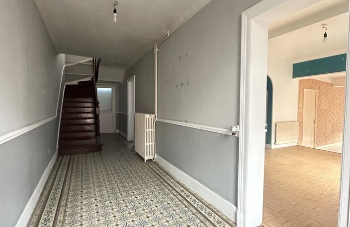 Maison - 136m² - Crépy — photo 2