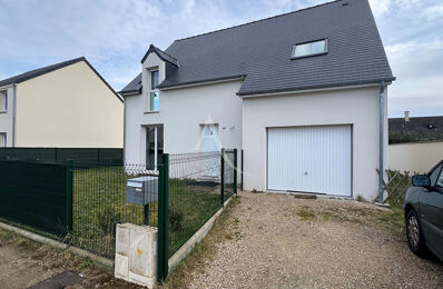 location maison 1 100 € CC /mois à proximité de Boigny-sur-Bionne (45760)