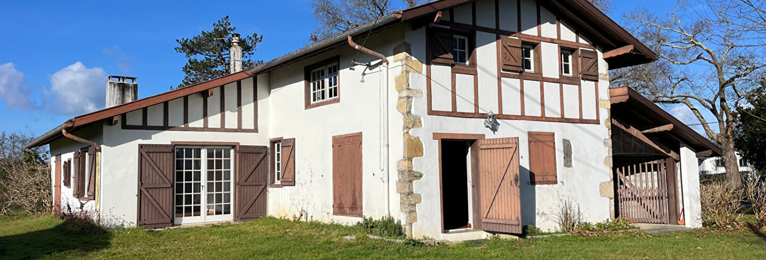 Maison 7 Pièces 233 m² à vendre à Urcuit (64990)